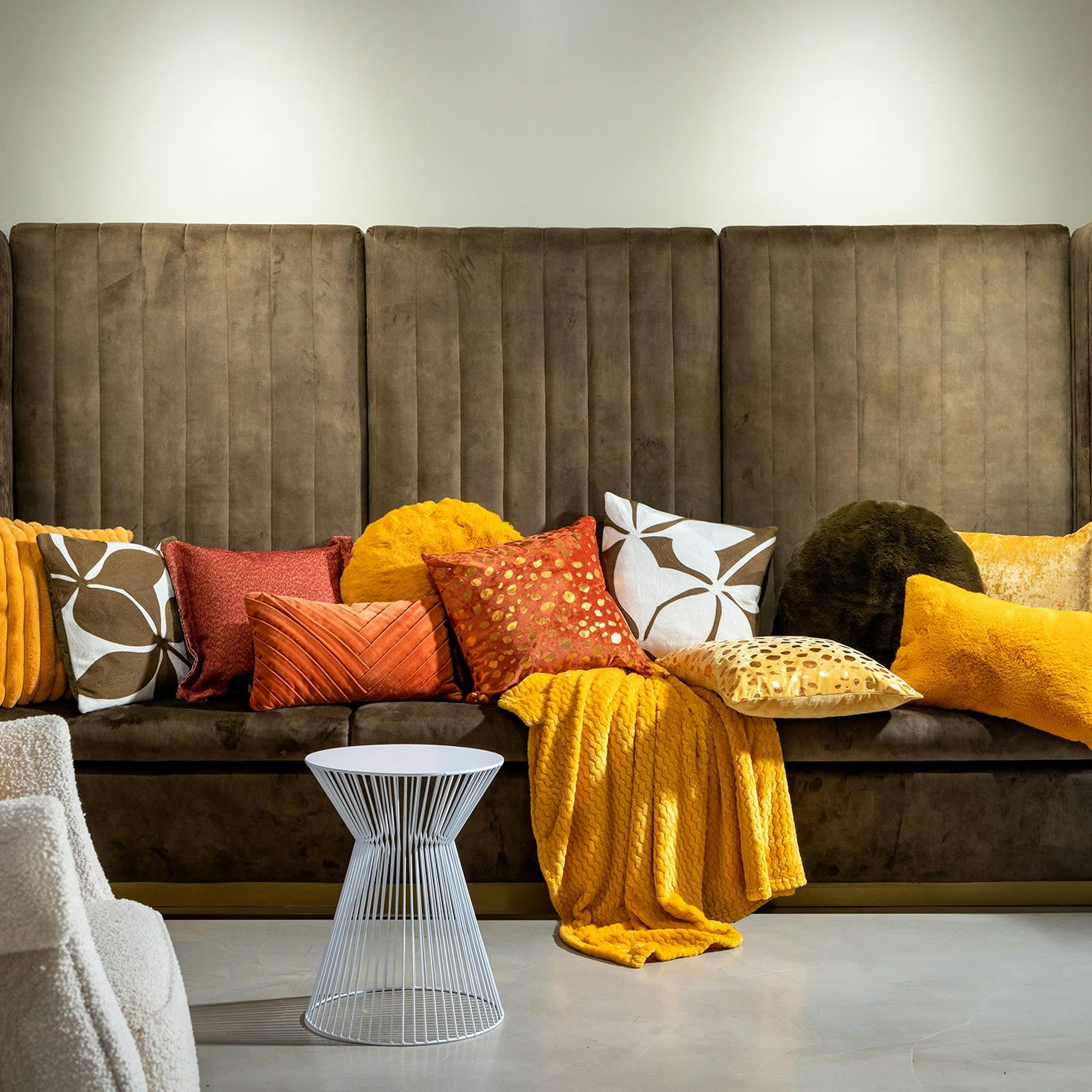 - Housse de coussin blanc en polyester-45x45 cm avec motif fleuri