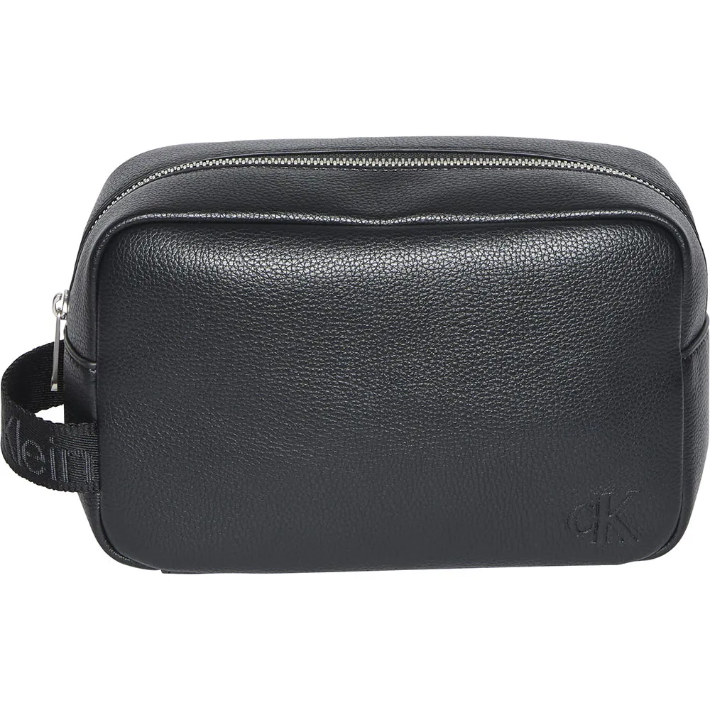 Calvin Klein Cargo wash bag