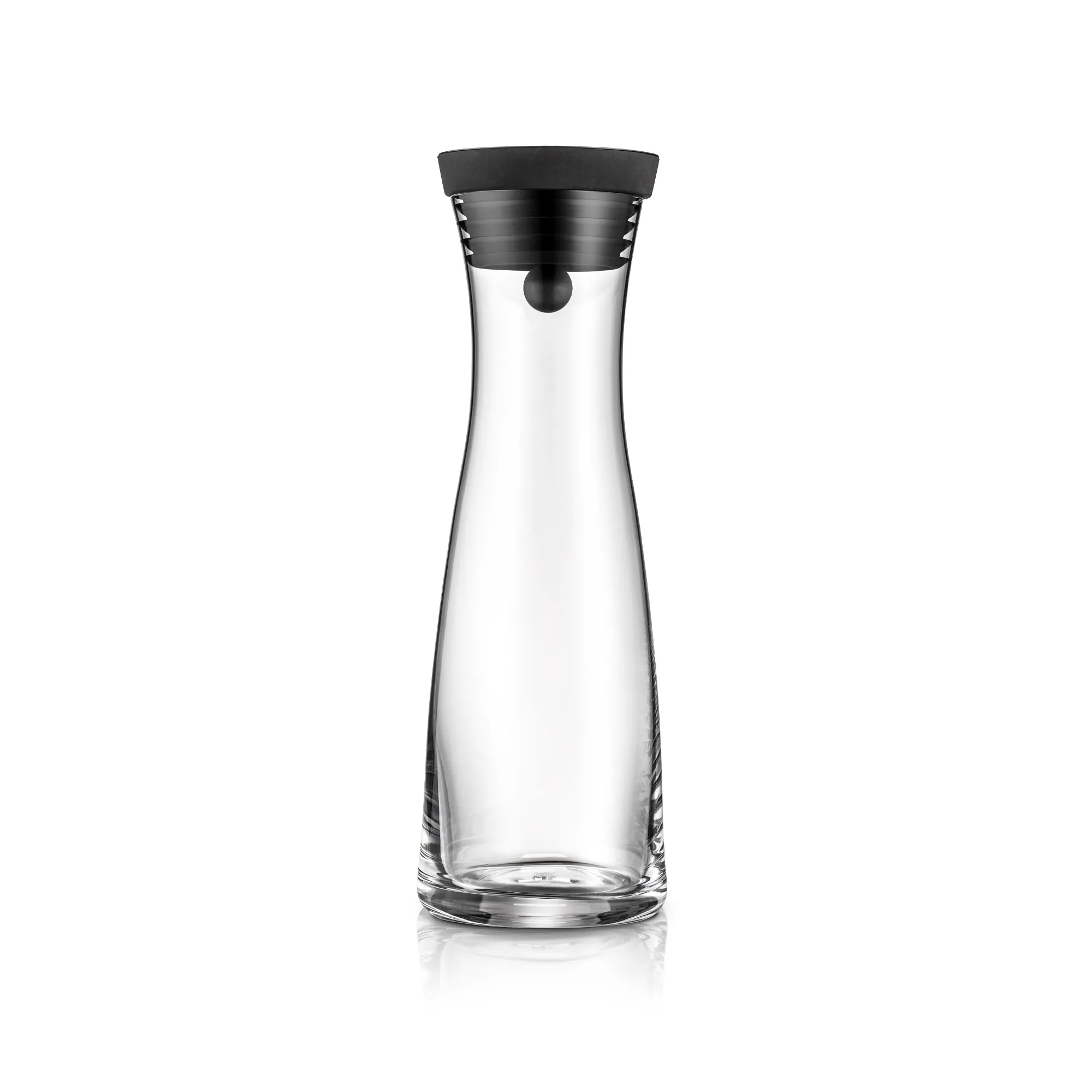 Water decanter 1.0 L black Basic