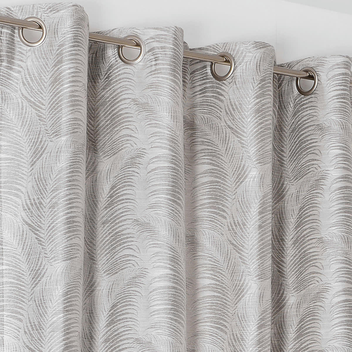 - Rideau à oeillets aux motifs palmes polyester gris clair 145x250 cm