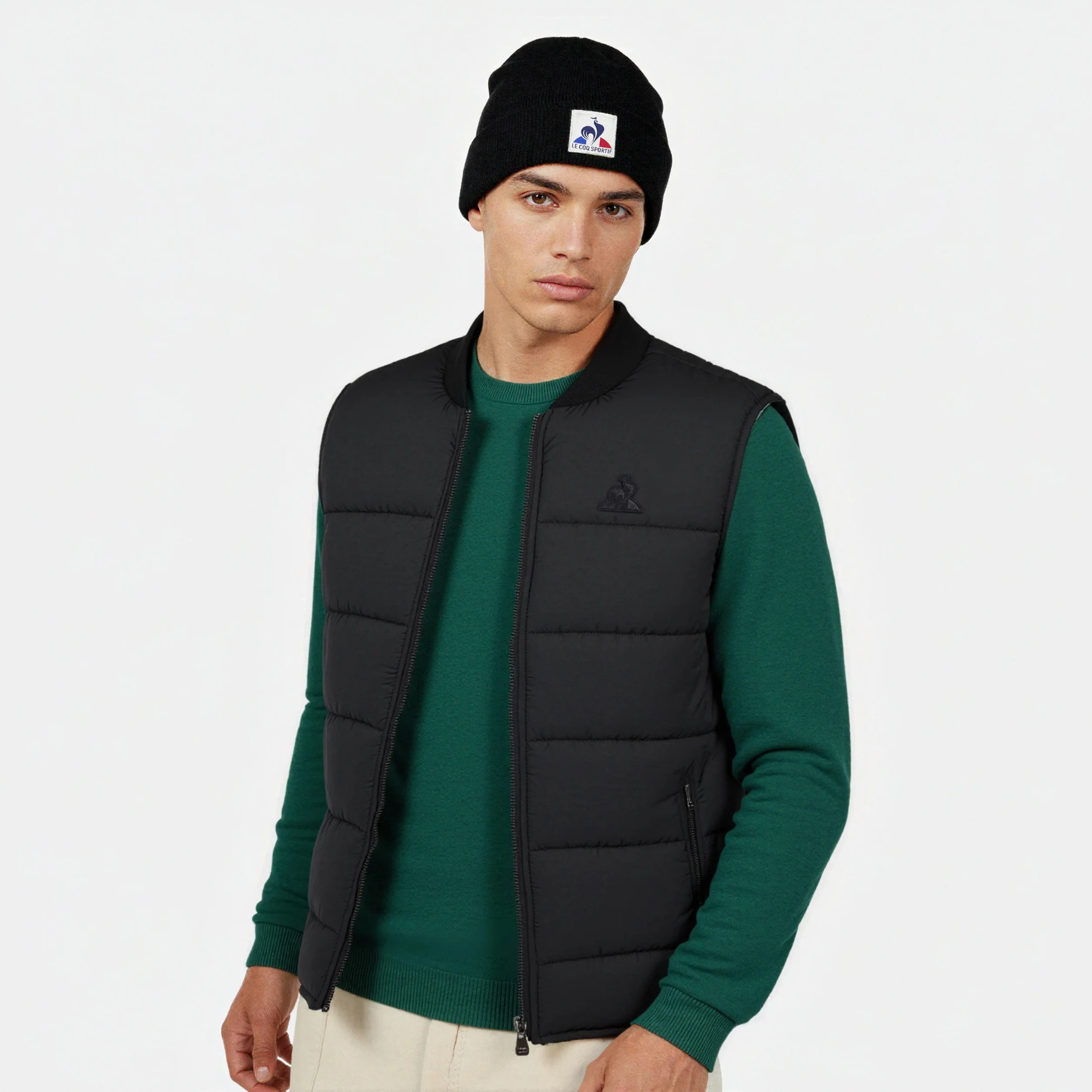 Doudoune sans manches Essentiel déperlante avec logo brodé ton sur ton