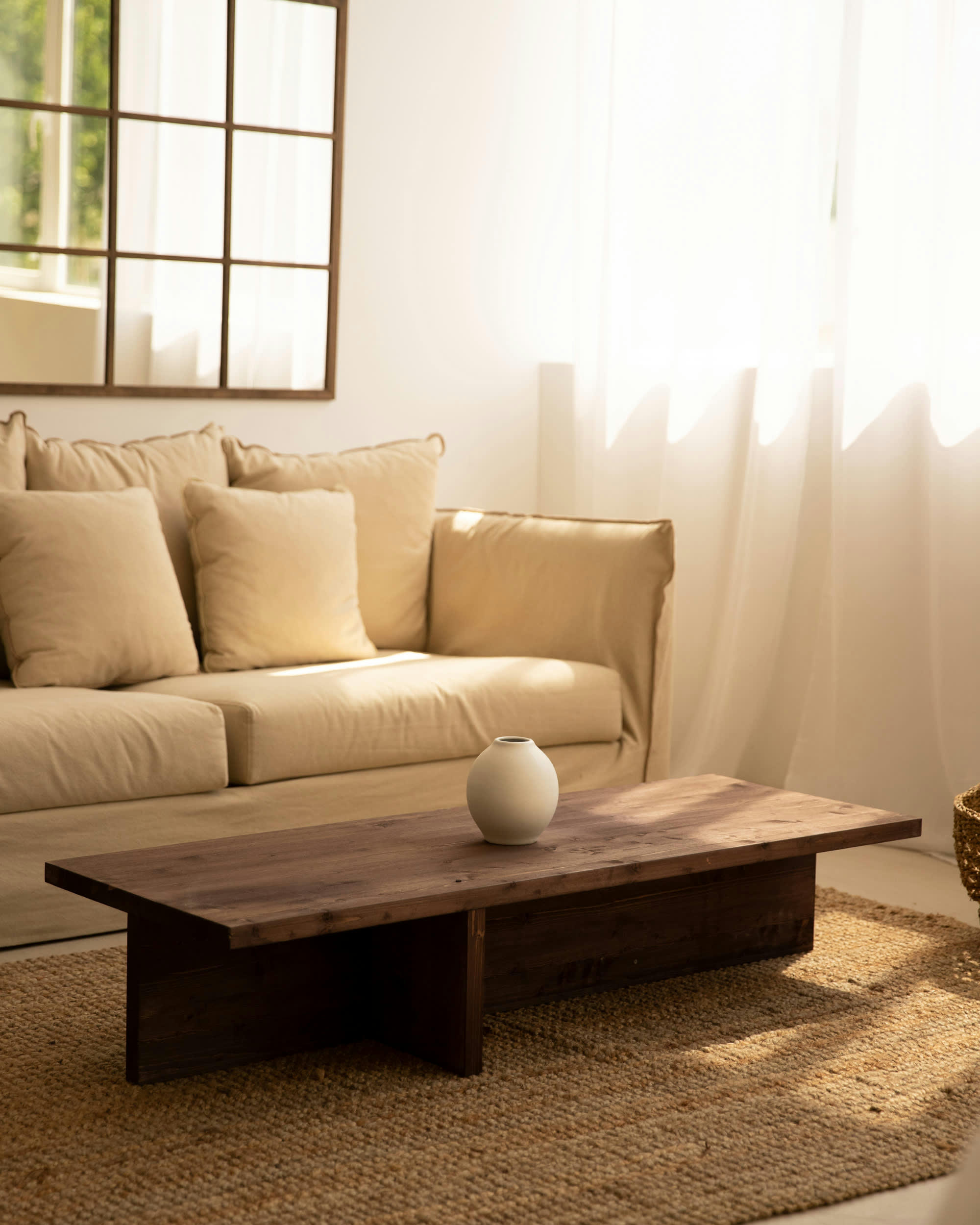 SAM - Table basse en bois de sapin marron foncé