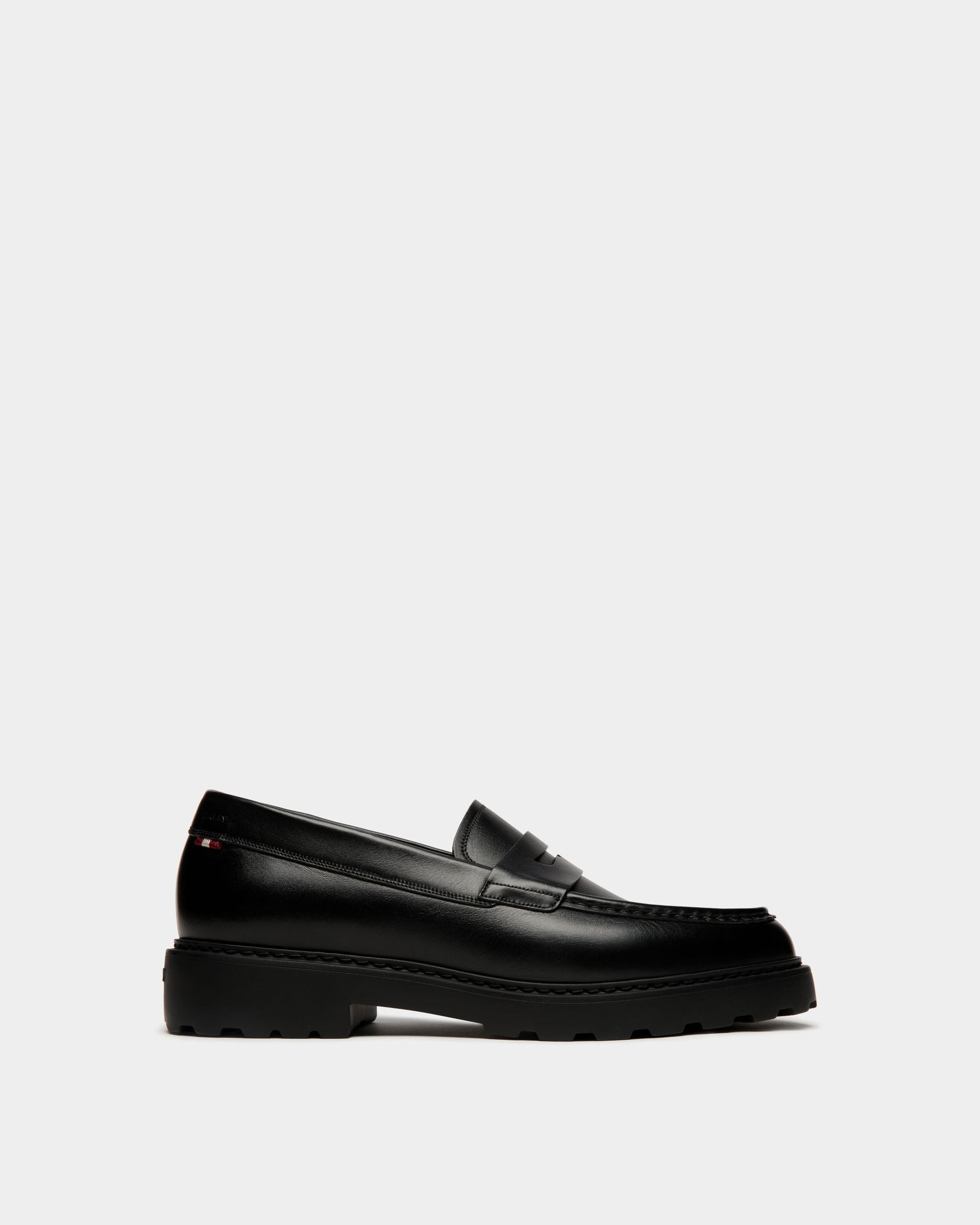 Gusto Loafer Aus Leder In Schwarz