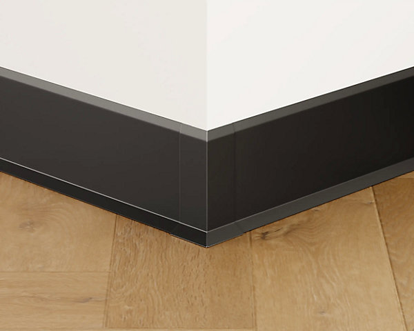 Coin extérieur pour plinthe Ilcom FL Noir mat - 30mm x 80 mm x 0,65 ep.