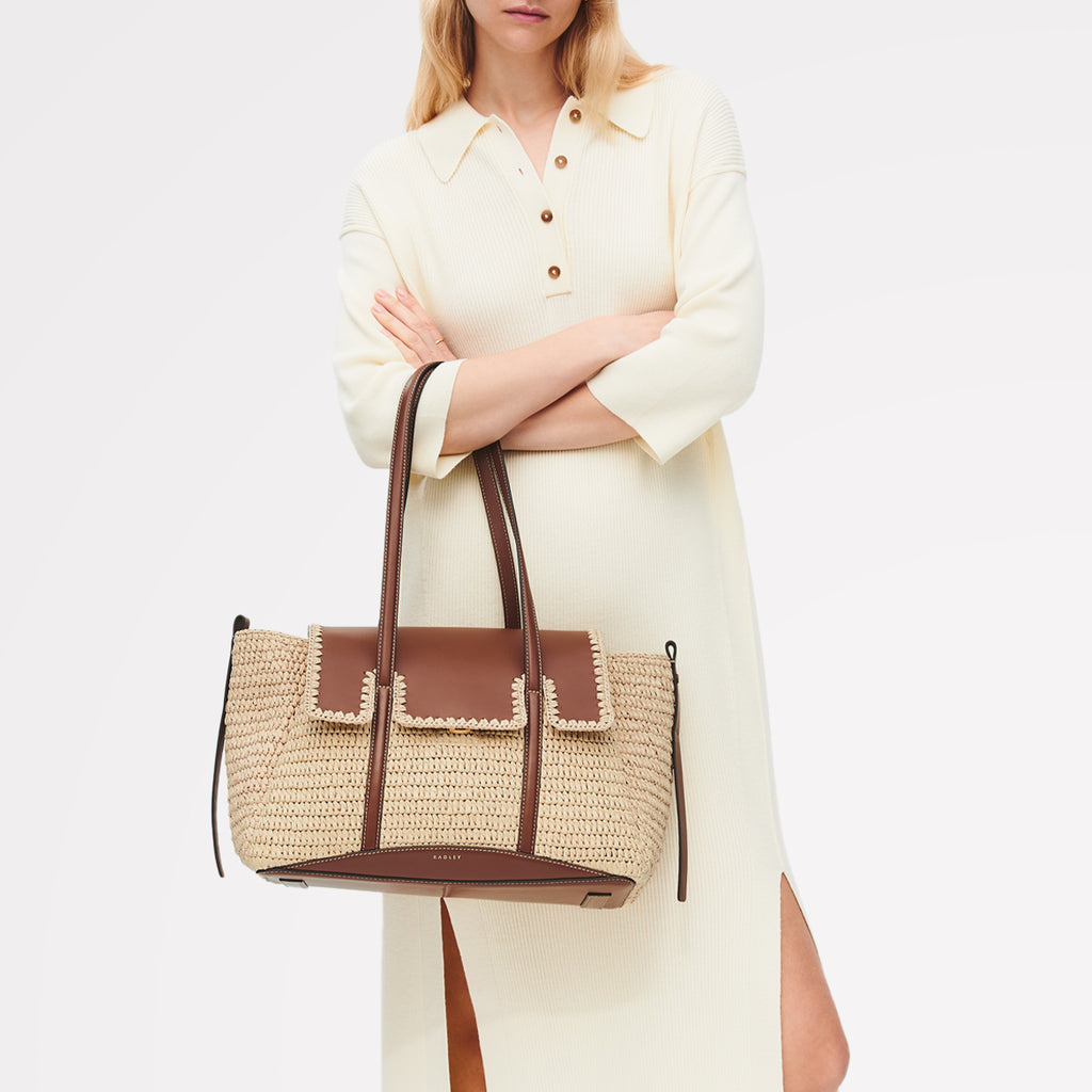 The Chancery - Medium Flapover Shoulder