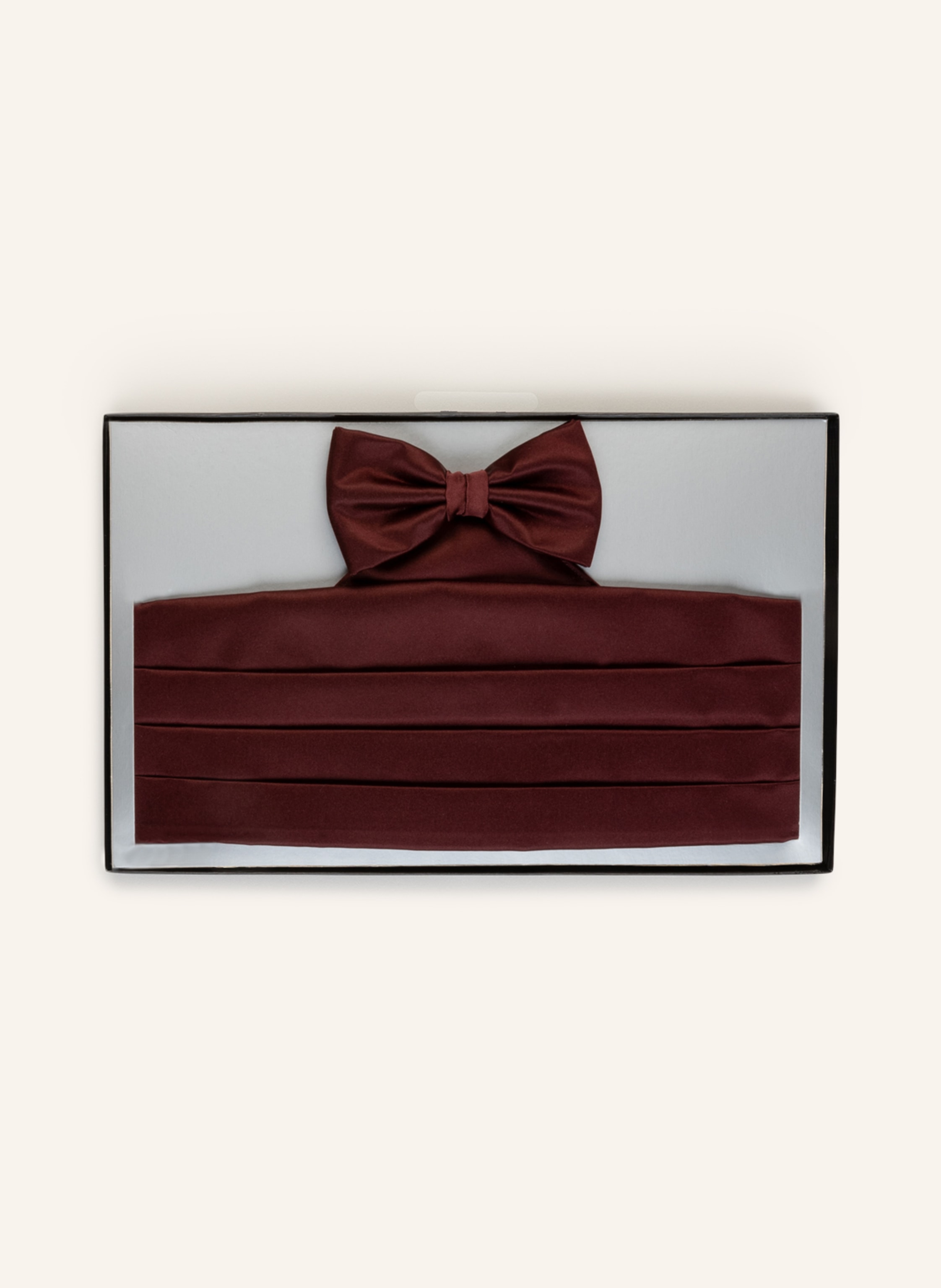 WILVORST Set: Fliege und Kummerbund