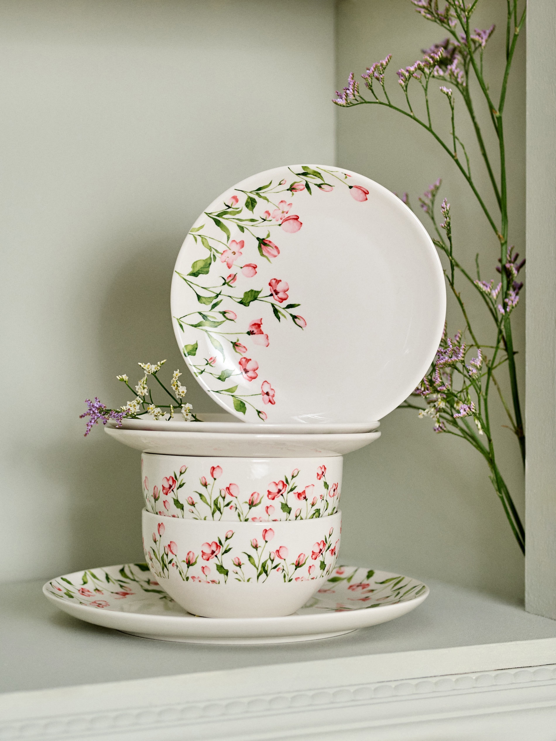 Ceramiczne talerze z motywem kwiatowym 2 pack