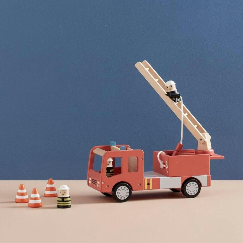 - Camion de pompiers en bois rouge