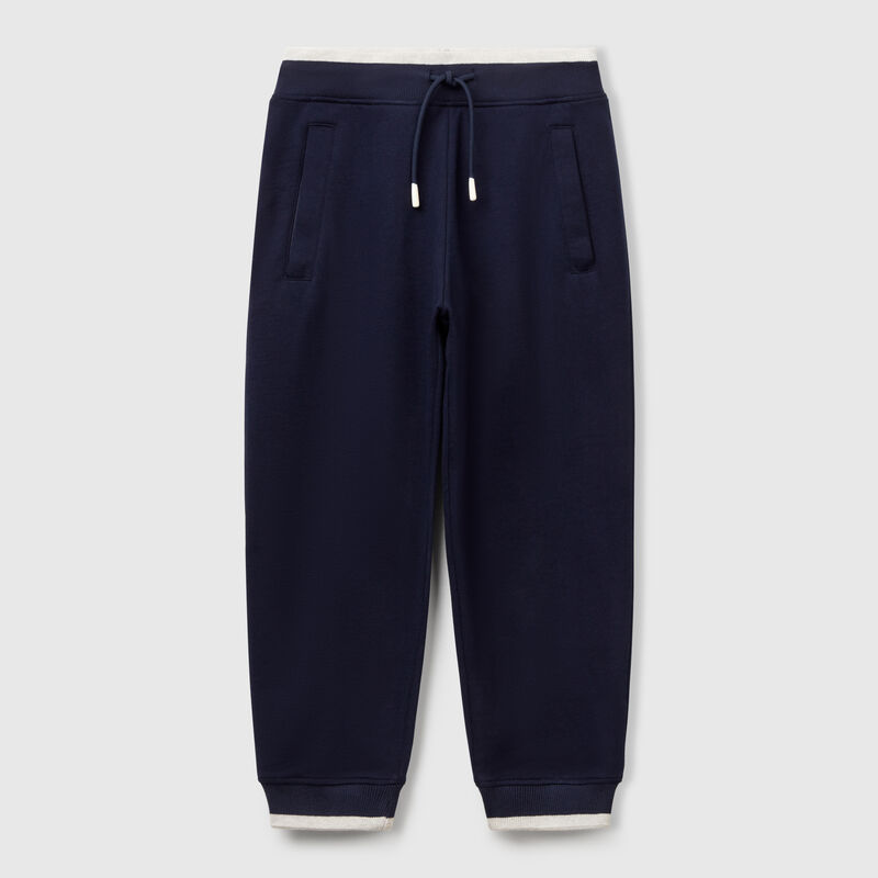 Lightweight sweatpants