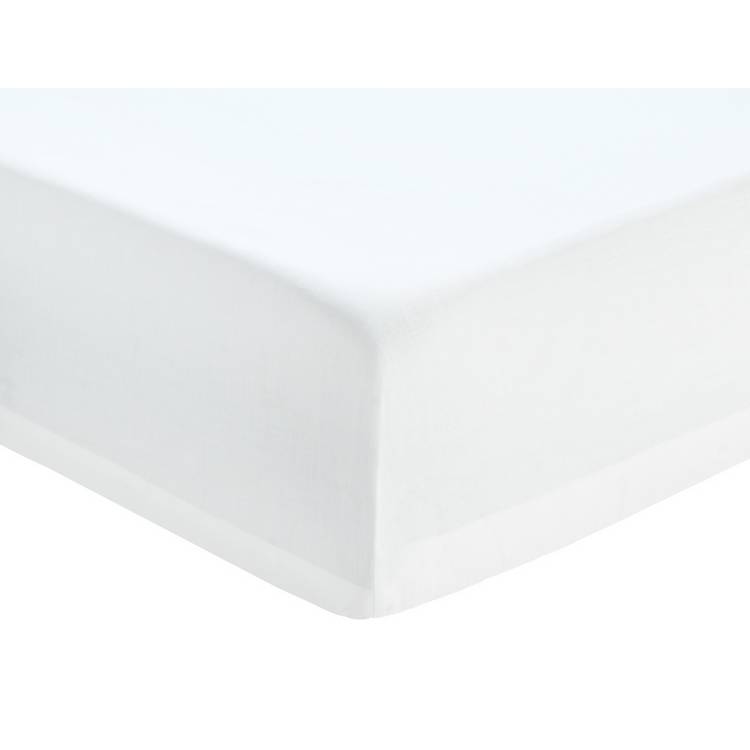 Habitat Easycare Plain White Fitted Sheet - Toddler