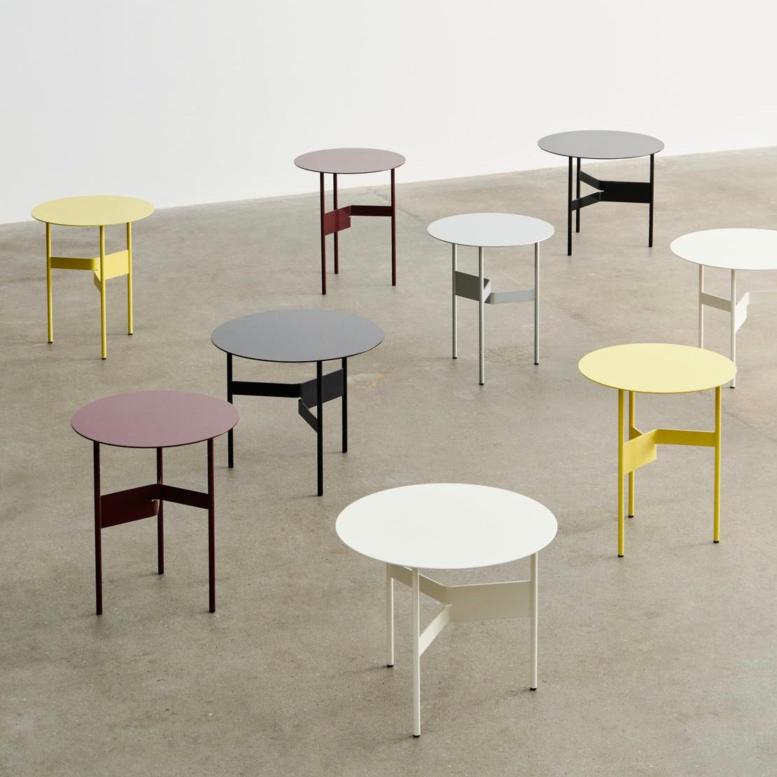 HAY Shim Bijzettafel Ø 54 cm - Zwart