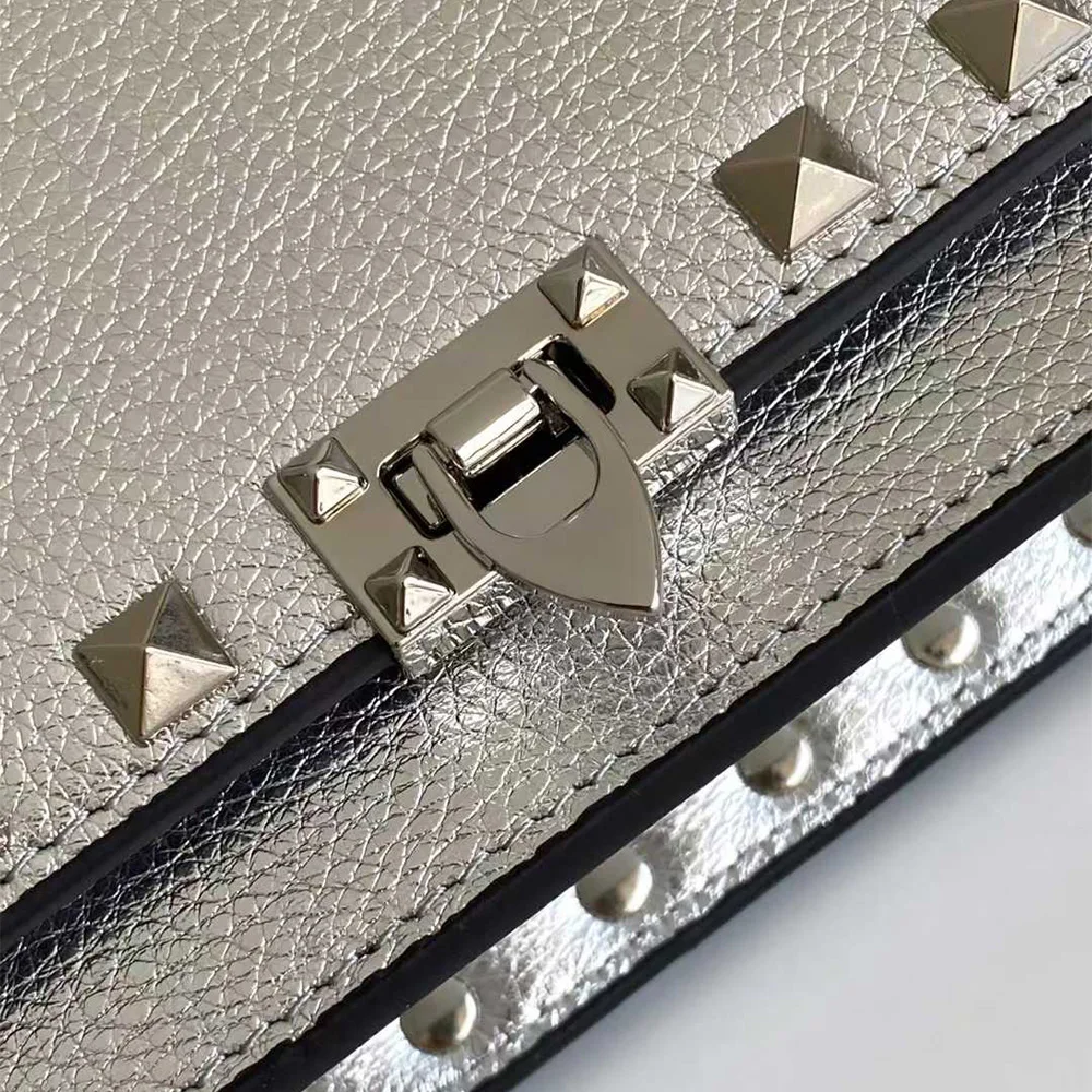 Valentino Mini Rockstud Cross-Body Bag (7A regular version)