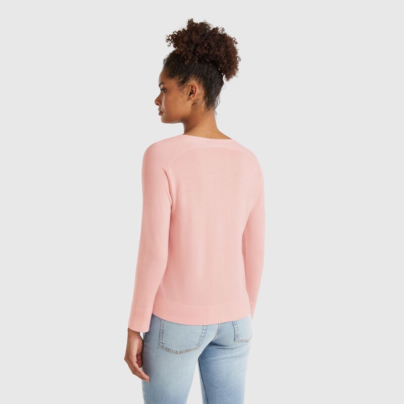 Sweater with V-neck in pure Merino wool