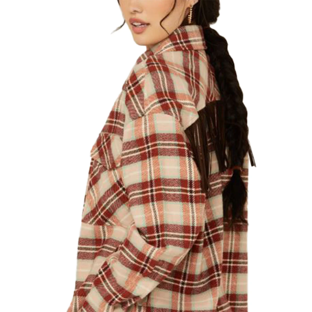 Женская джинсовая куртка Rock & Roll Denim в клетку с бахромой и застежками на кнопках.