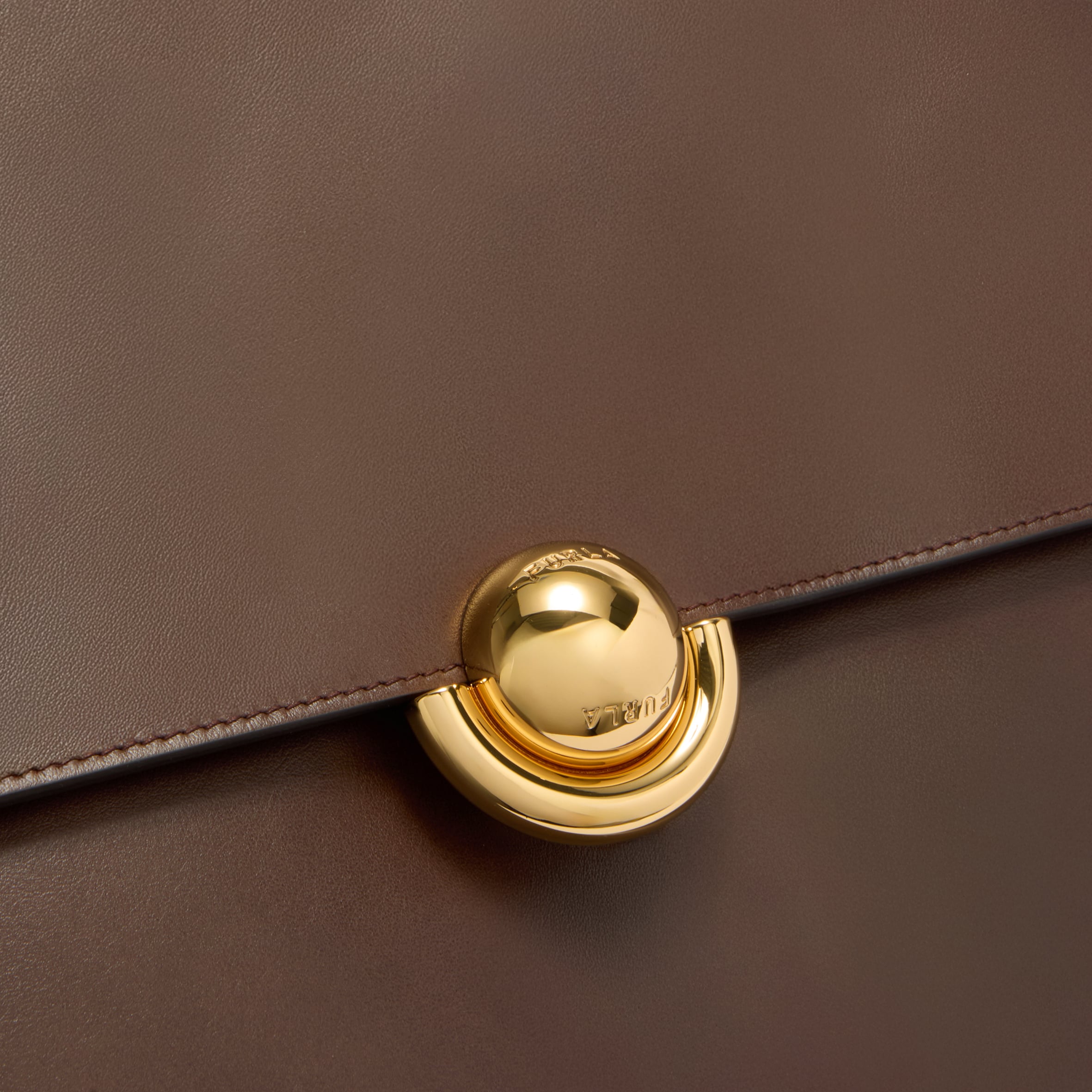 Furla Domus Shoulder Bag M