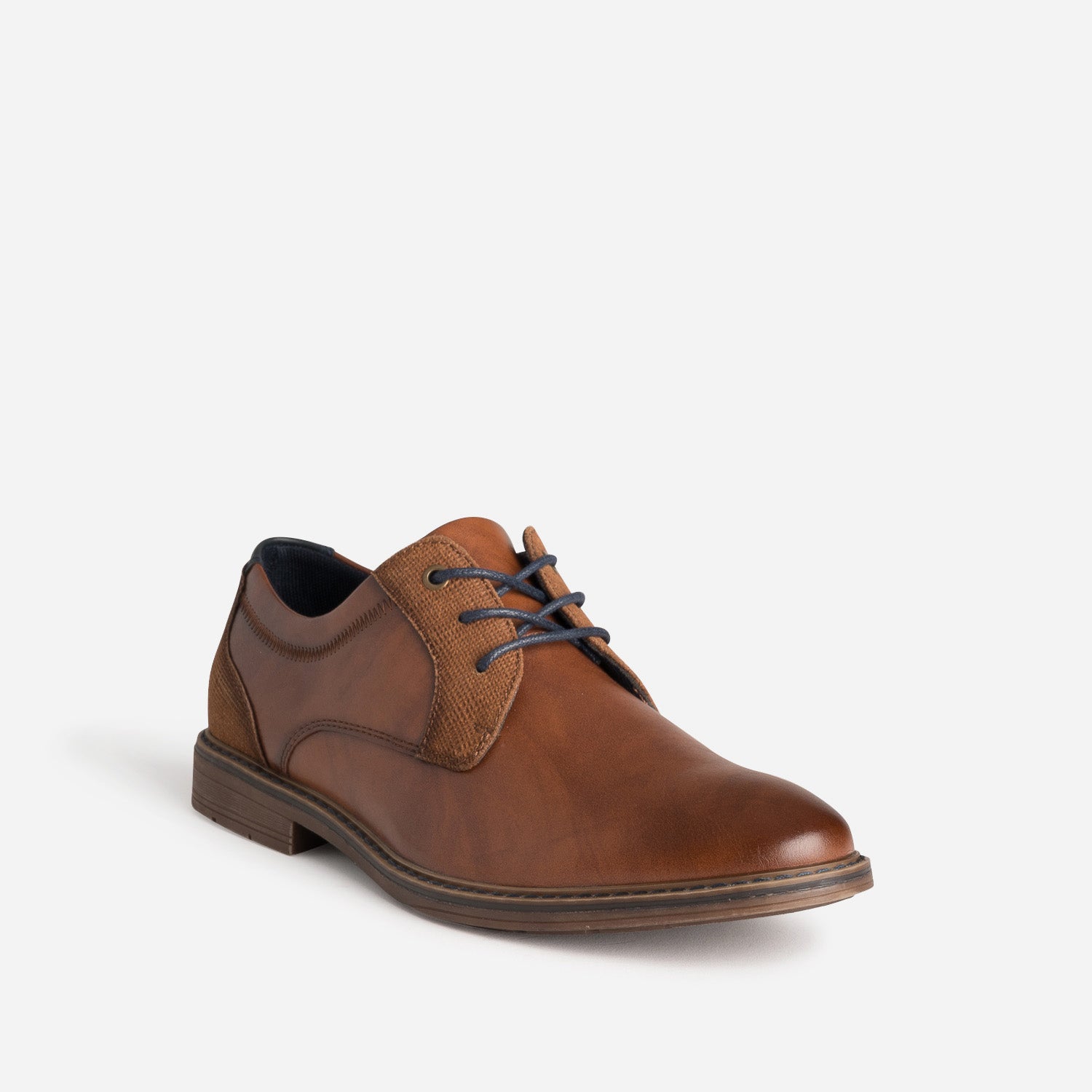Derby cognac avec détails embossés