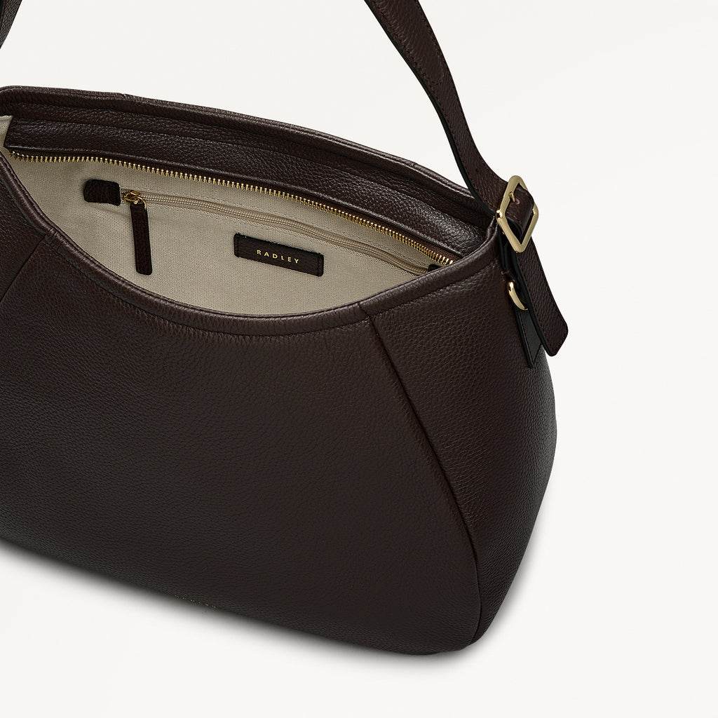 Eastney Street - Medium Ziptop Shoulder