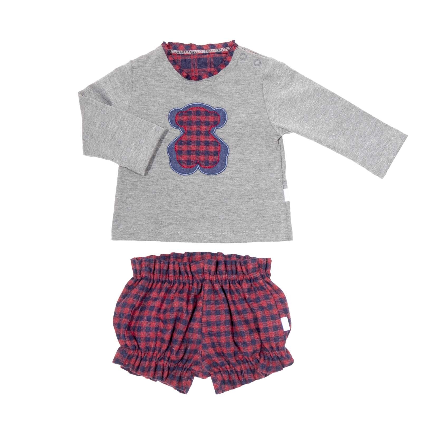 Conjunto camiseta y pololo Alaska Gris
