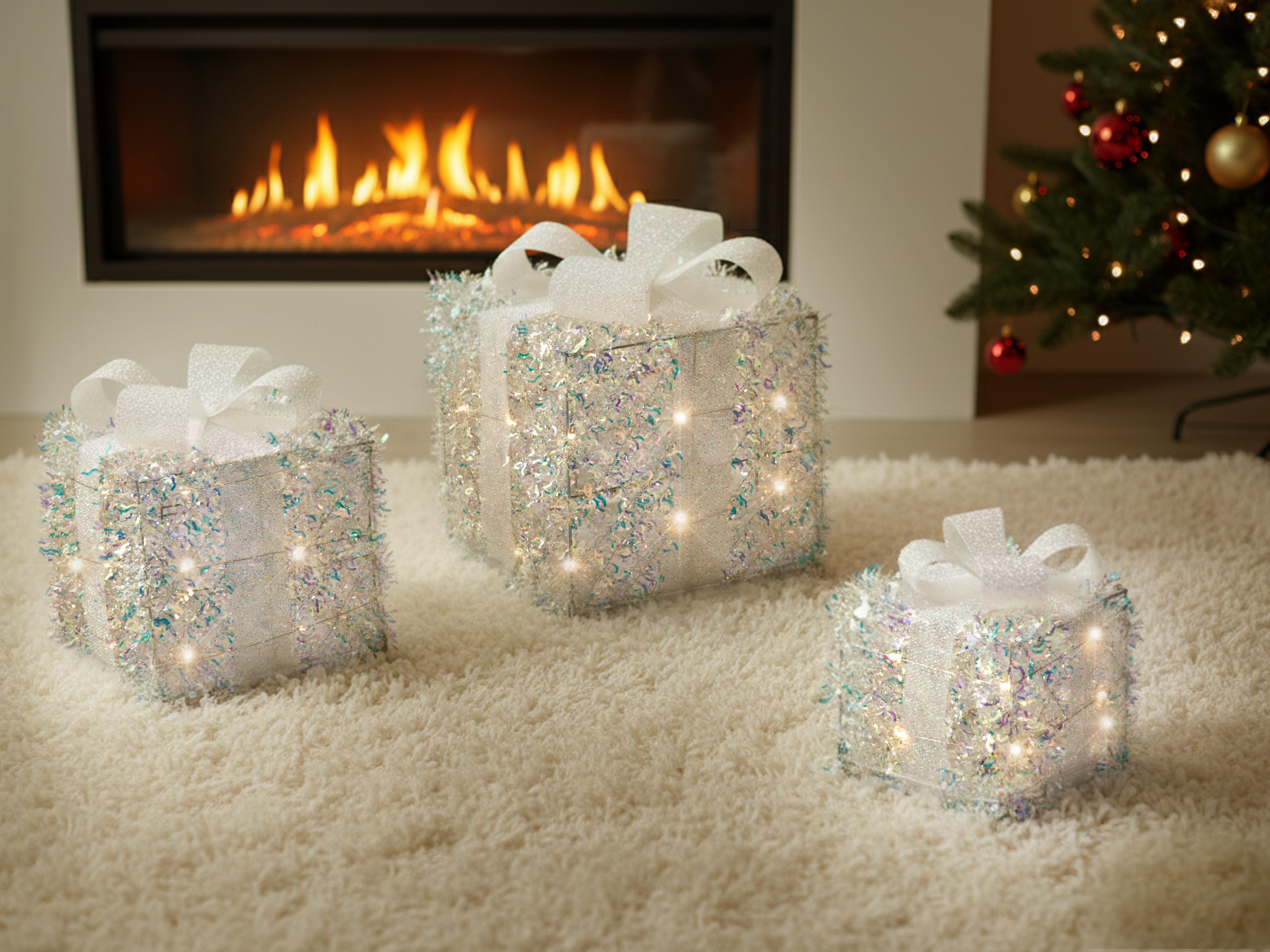 Set of 3 Christmas Decorations LED HALLANGEN Christmas Gifts 20/25/30 cm Multicolour