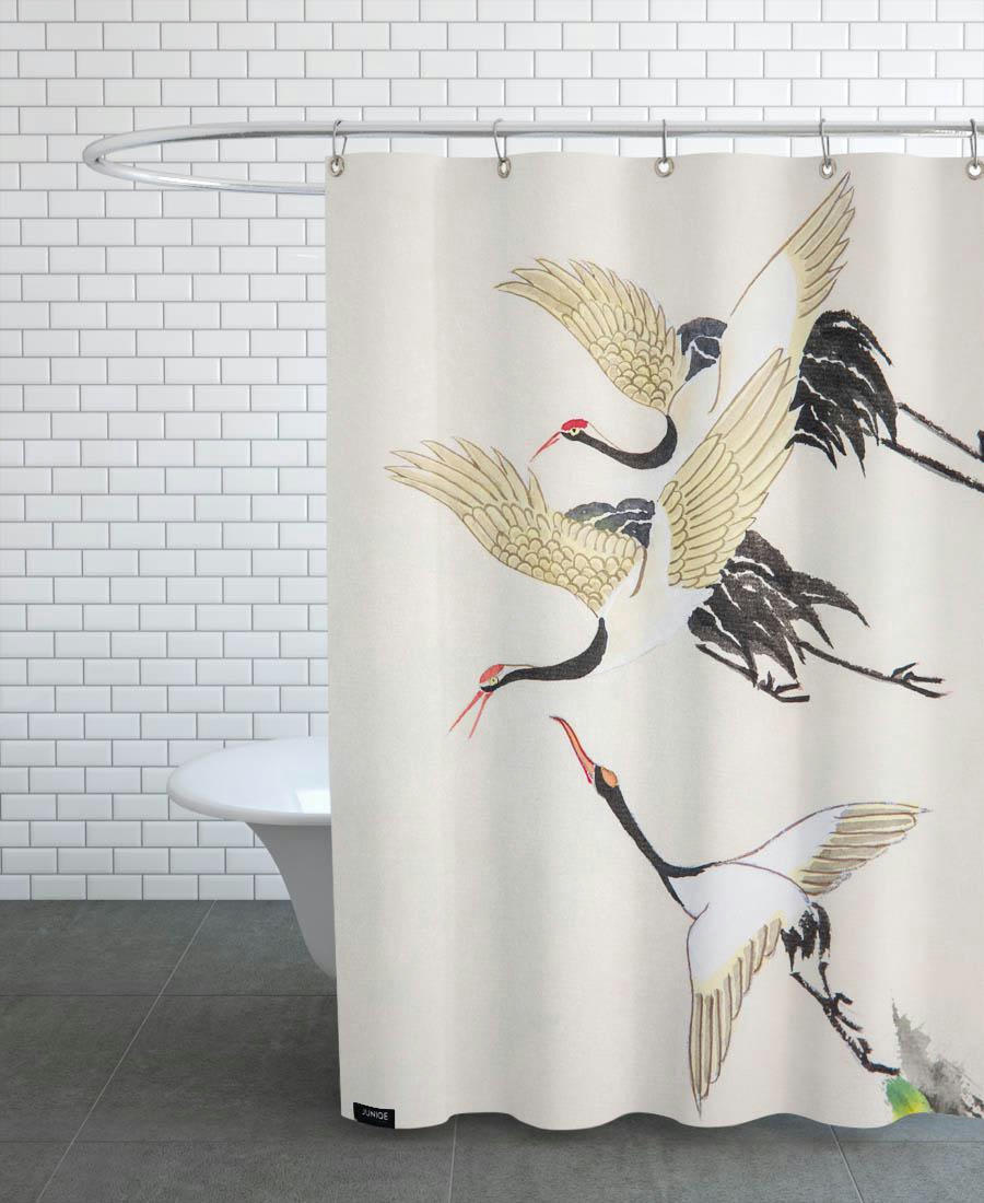 SWOOPING CRANES - Rideau de douche en polyester en blanc ivoire & gris 150x200