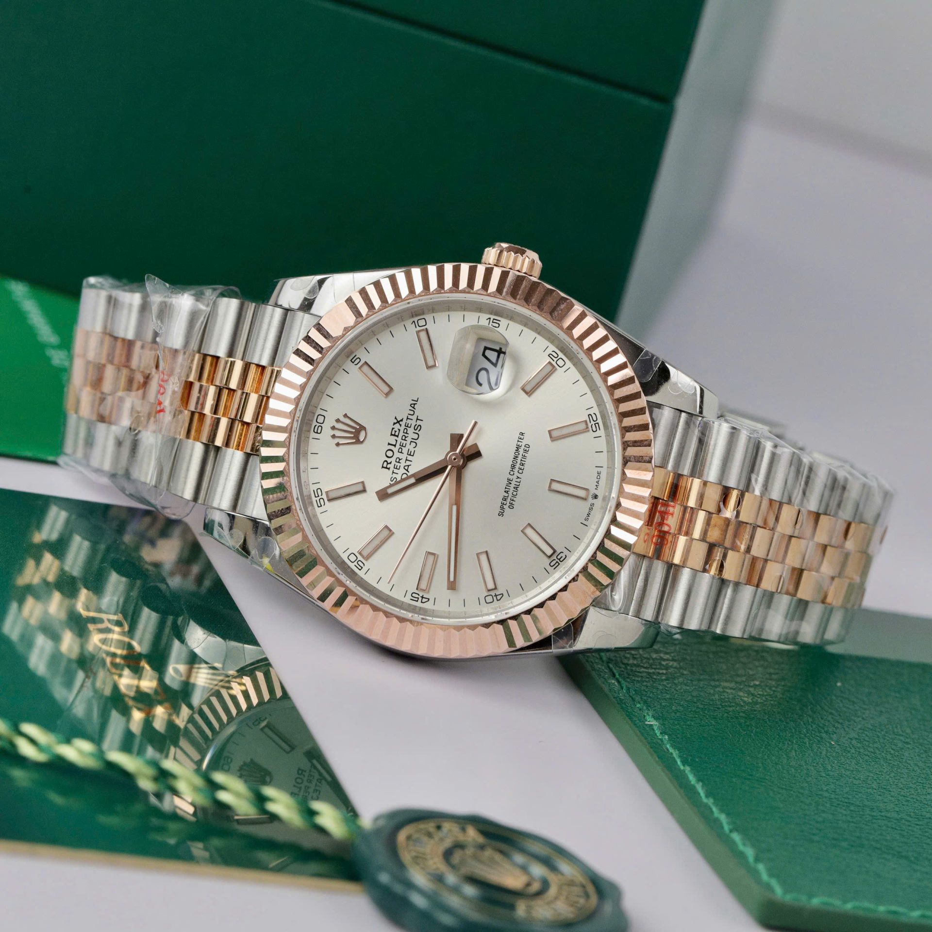 Rolex Datejust SS/RG Plated White Dial 41mm Jub Super Clone