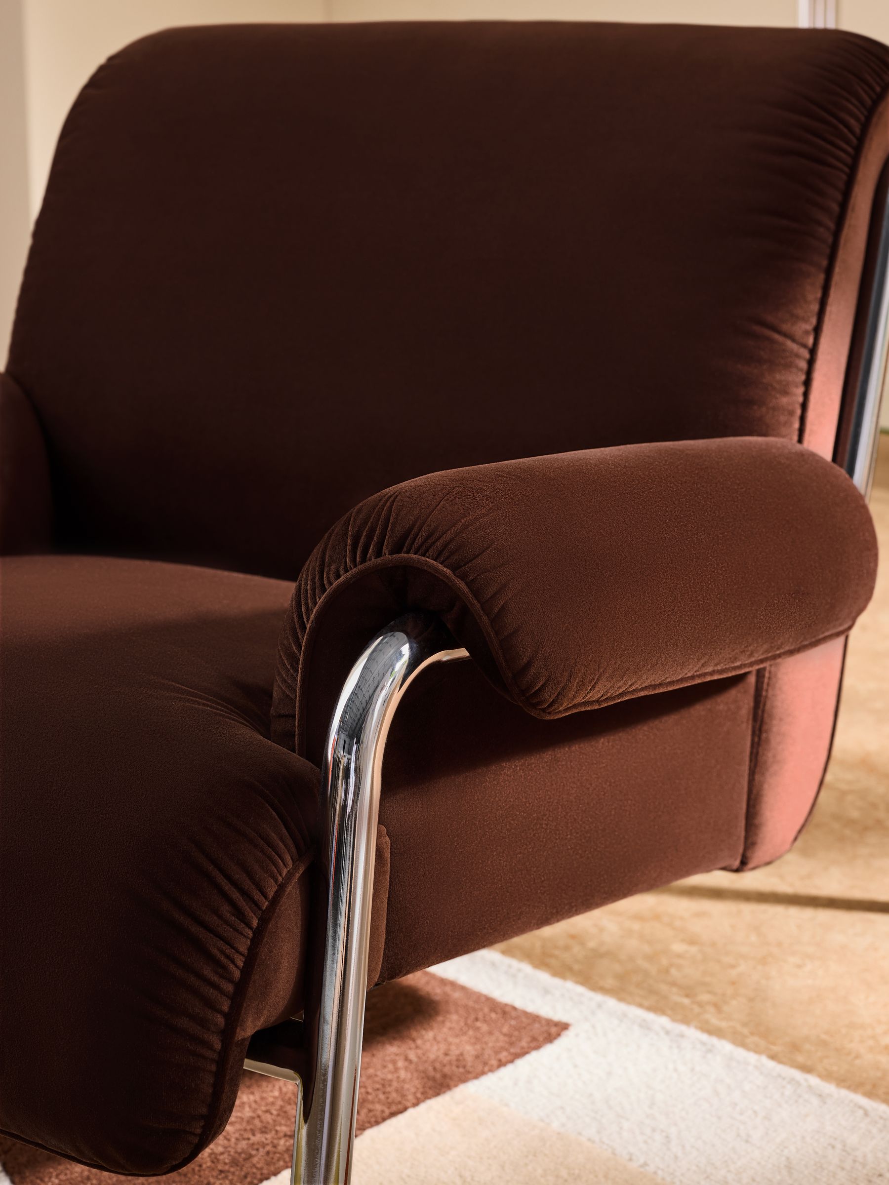 Lorien Chair in Velvet Dark Truffle Brown