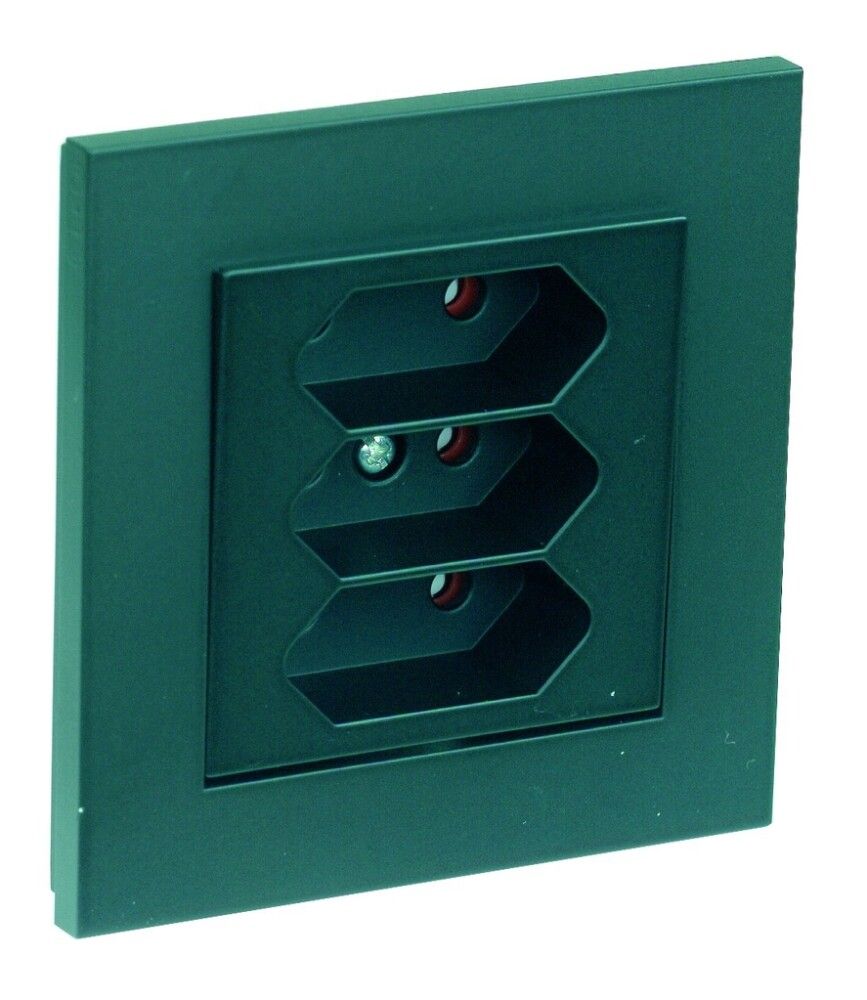 STIKKONTAKT ELKO PLUS 3-V SV INNFELT EURO