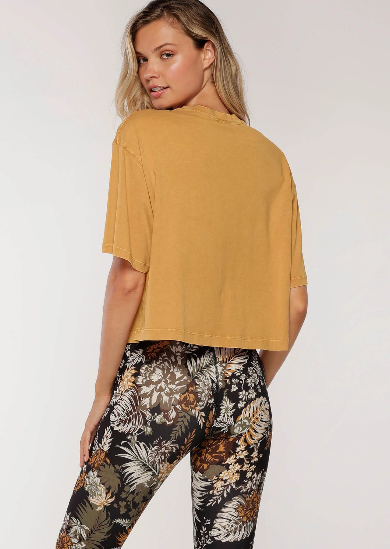 Retro Classic Cropped Tee