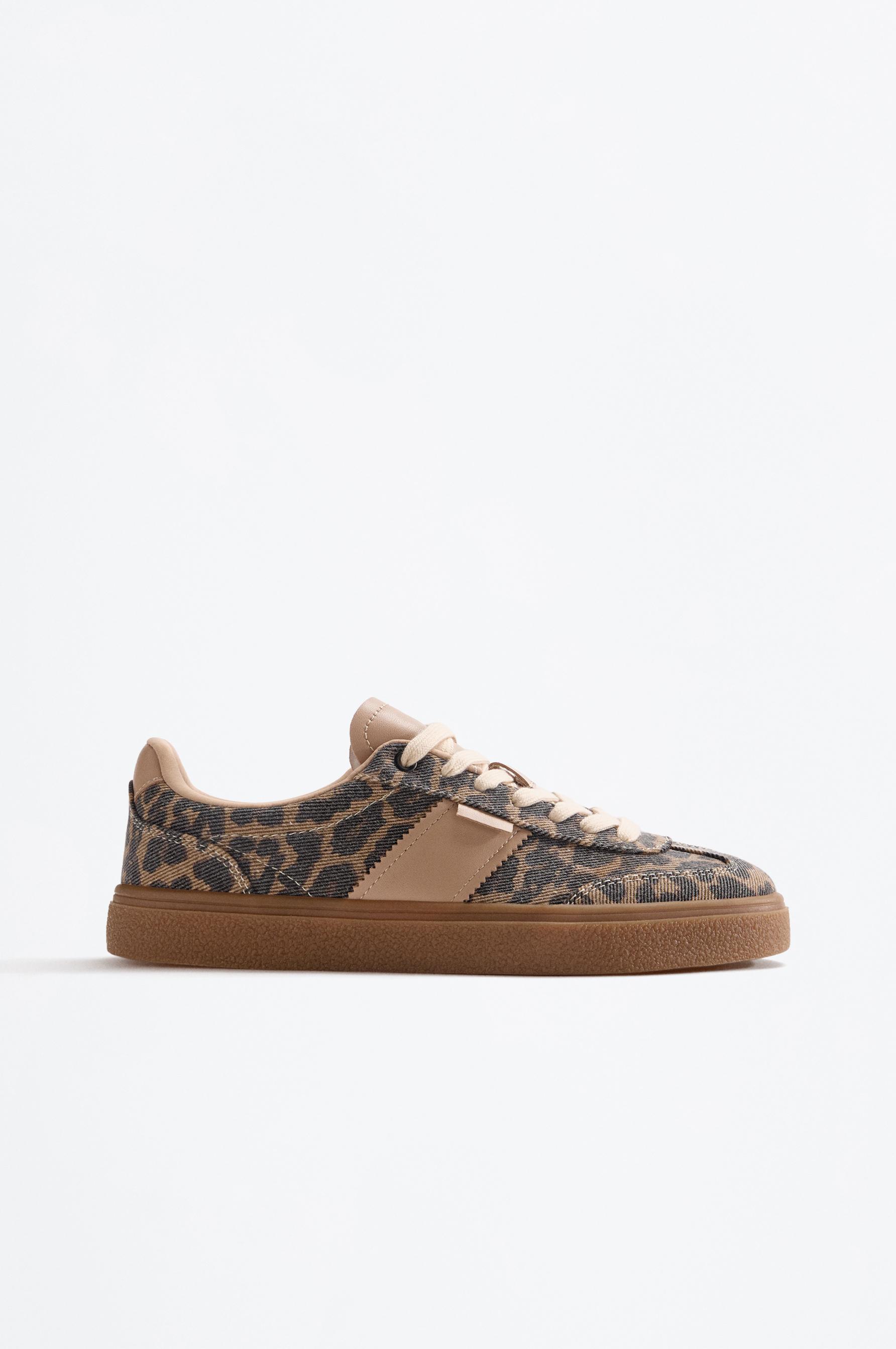 ZAPATILLA ESTAMPADO