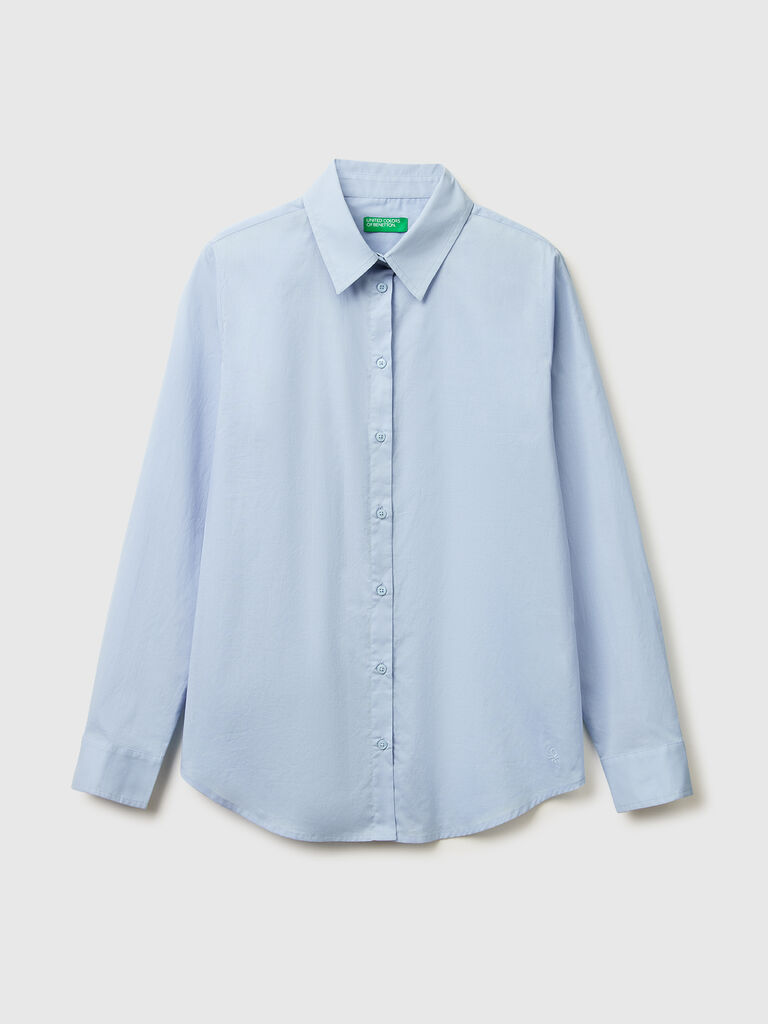 Regular fit shirt in lightweight cotton