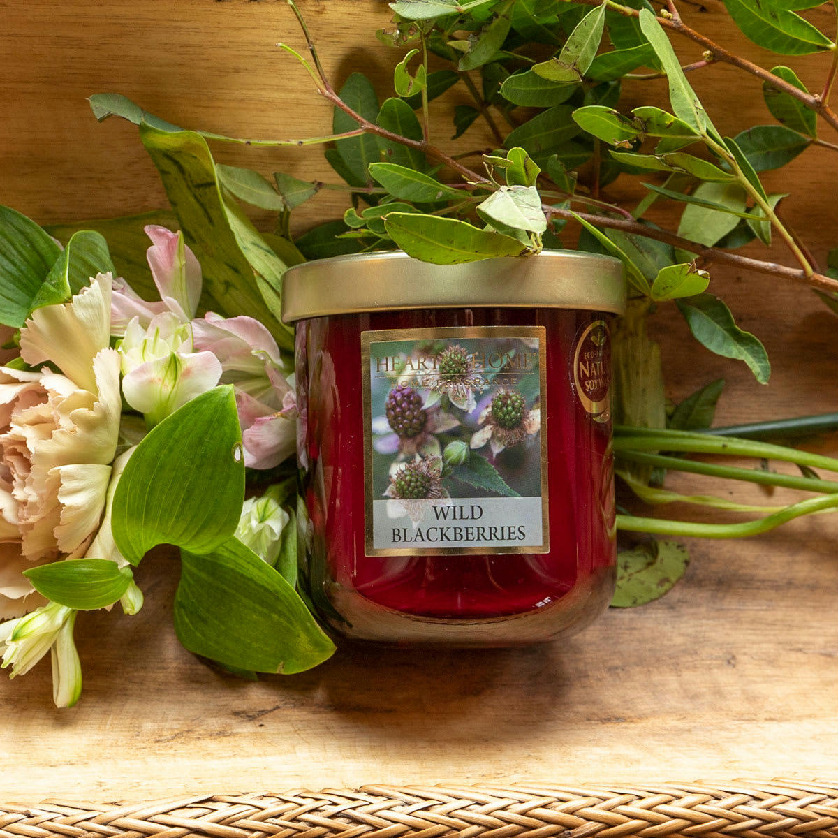 - Bougie heart and home mûre des bois