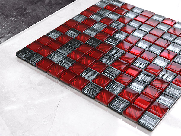 Mosaïque en verre sur filet pour salle de bain ou cuisine 30 cm x 30 cm -Red jeans