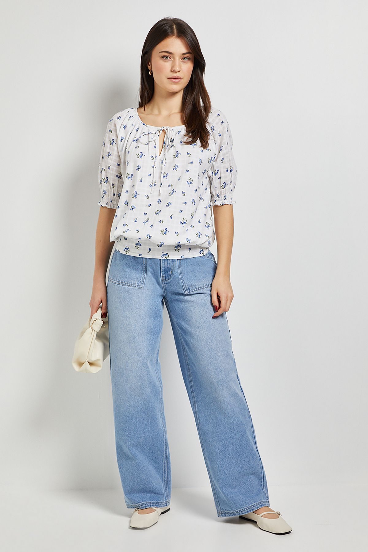 Dorothy Perkins Tie Front Puff Sleeve Embroidered Seersucker Blouse