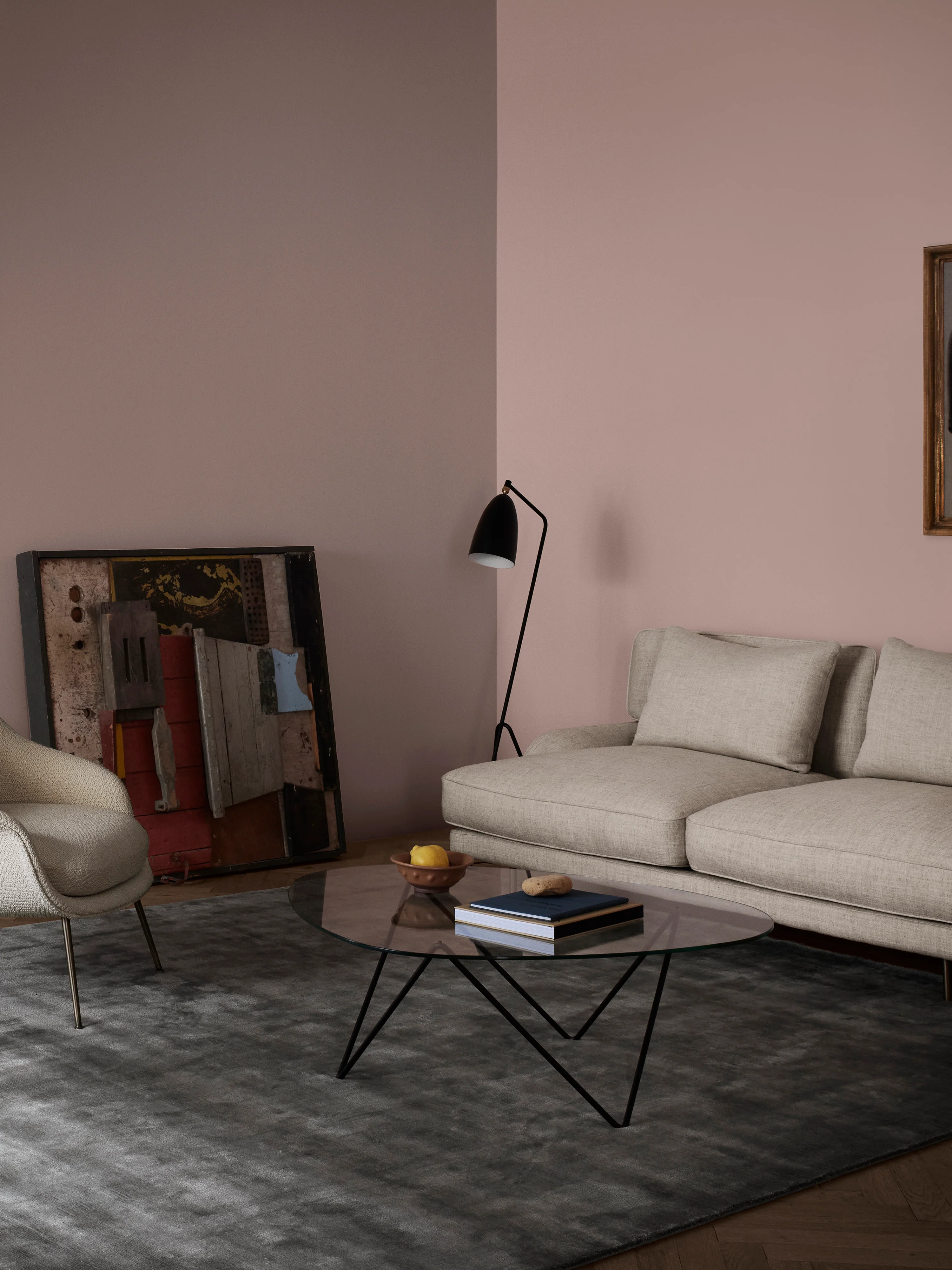 Couchtisch Pedrera in organischer Form