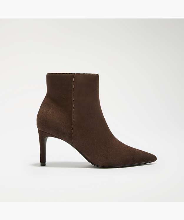 Obsessively Brown - Wide Fit Pointed Toe Heel Ankle Boots