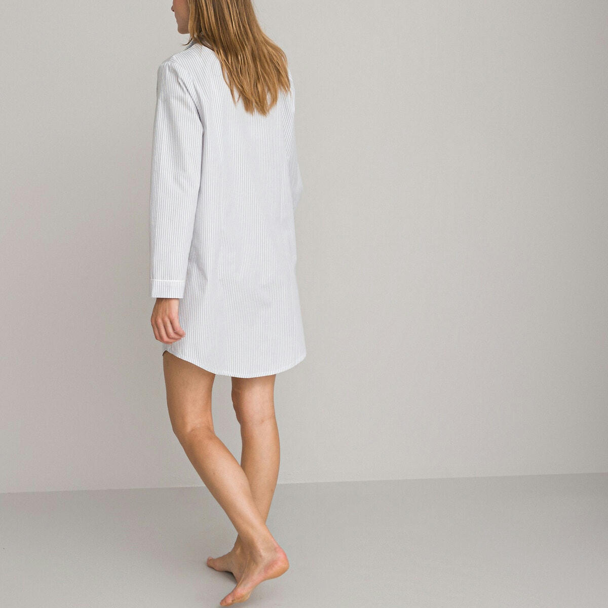 Chemise de nuit forme liquette en popeline rayée