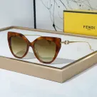 Fendi  Thin-framed Sheet Metal on The Sides Sunglasses