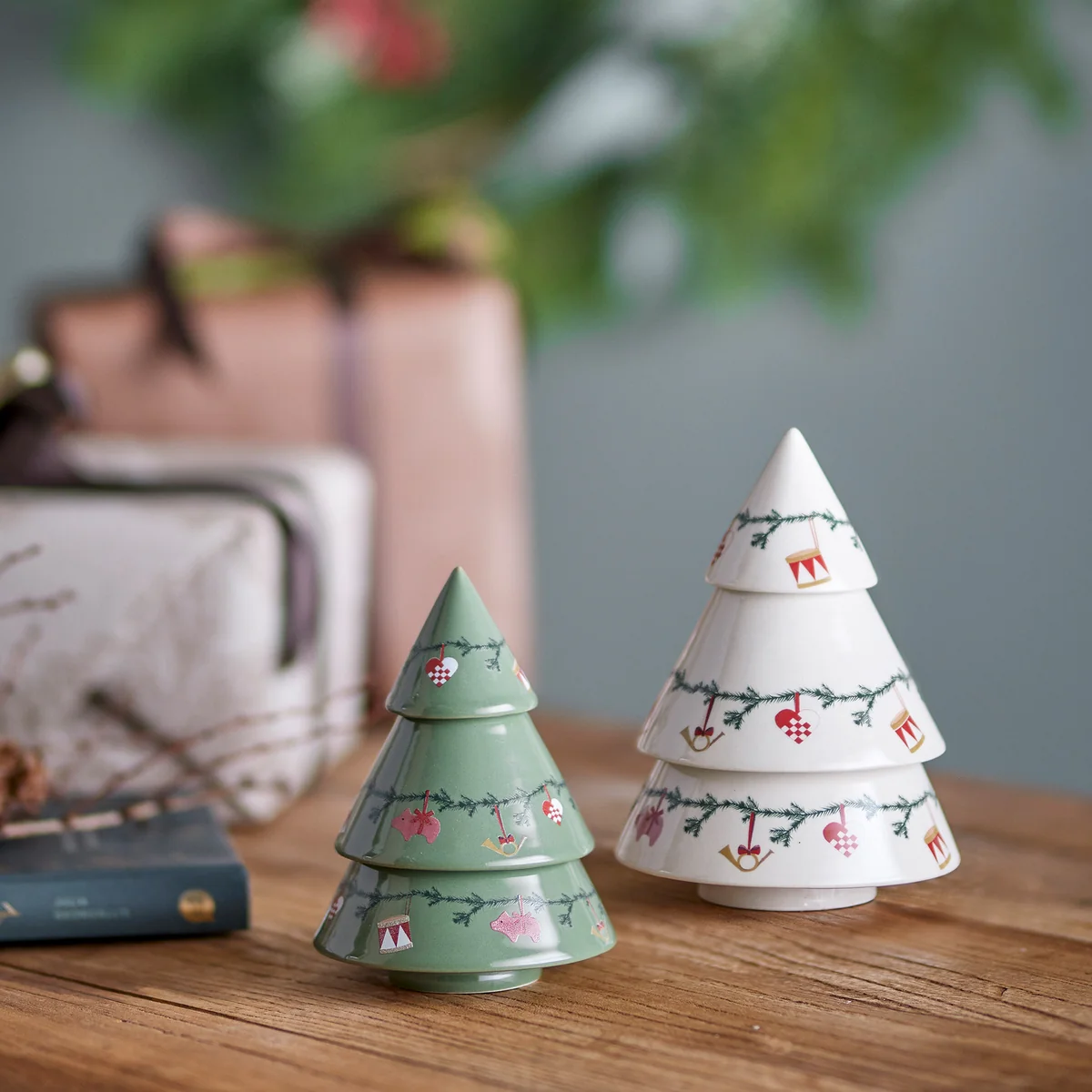 Bloomingville - Yule Weihnachtsbäume, grün / naturweiß (2er-Set)