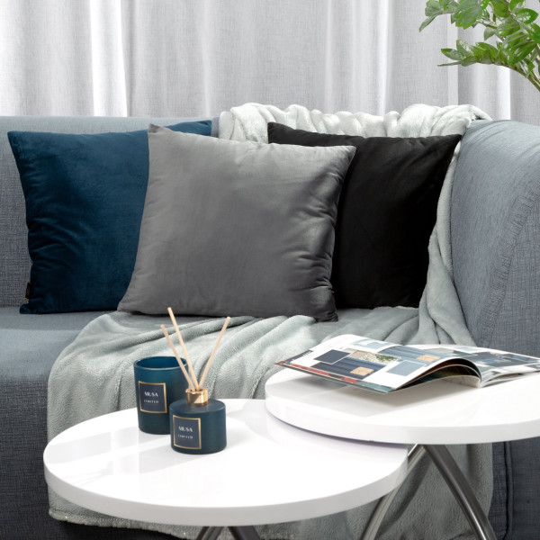 Poszewka dekoracyjna ELORA 60x60 cm granatowa velvet look glamour