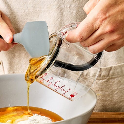 Dreamfarm UpCup Scrape Up Measuring Cup - 1 Cup /250ml