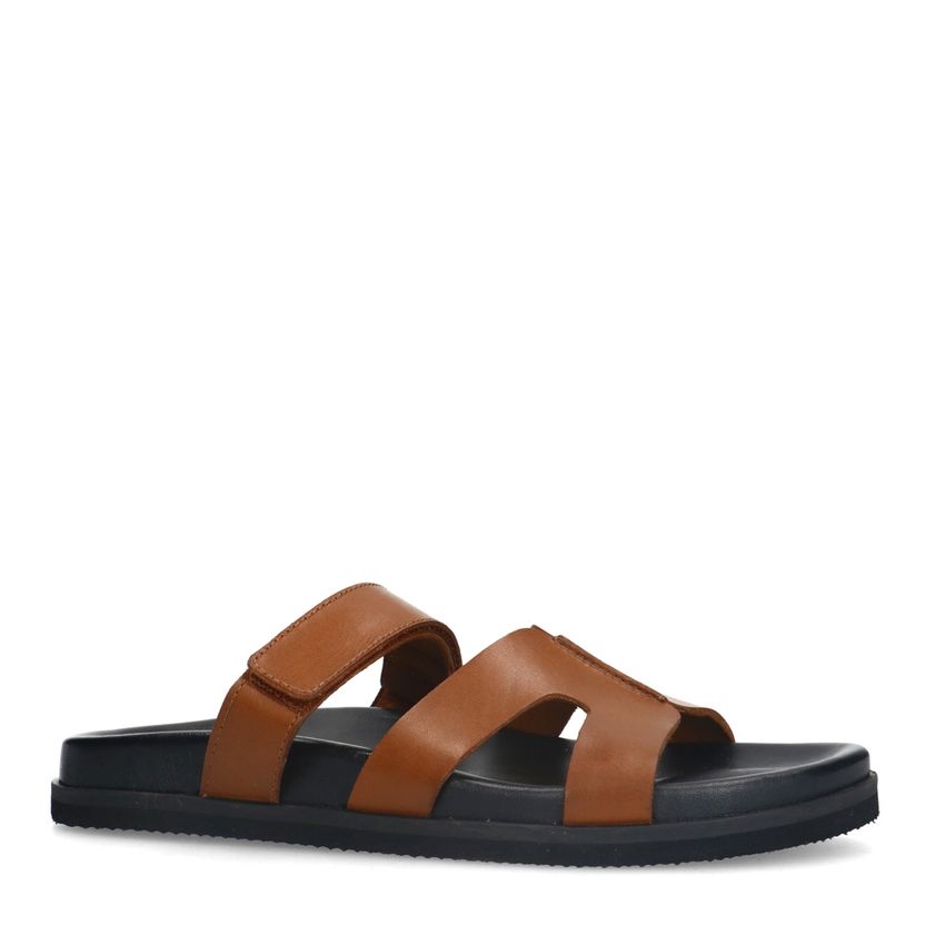 Manfield Cognac leren slippers met bandje