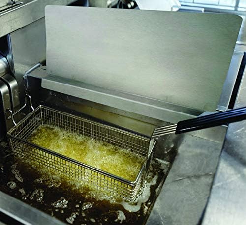 2-Pack Commercial Fryer Splash Guard by Chef Master, 18-Gauge Stainless Steel Universal Fit Oil Splatter Guard, 20.5 x 15 Splatter Screen, Oil Splash Guards for Kitchen & Restaurants Deep Fryer-90059