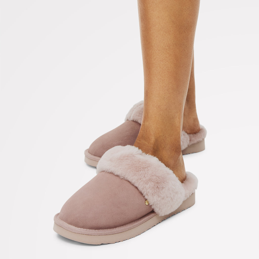 Maple Lane - Classic Shearling Cuff Mule