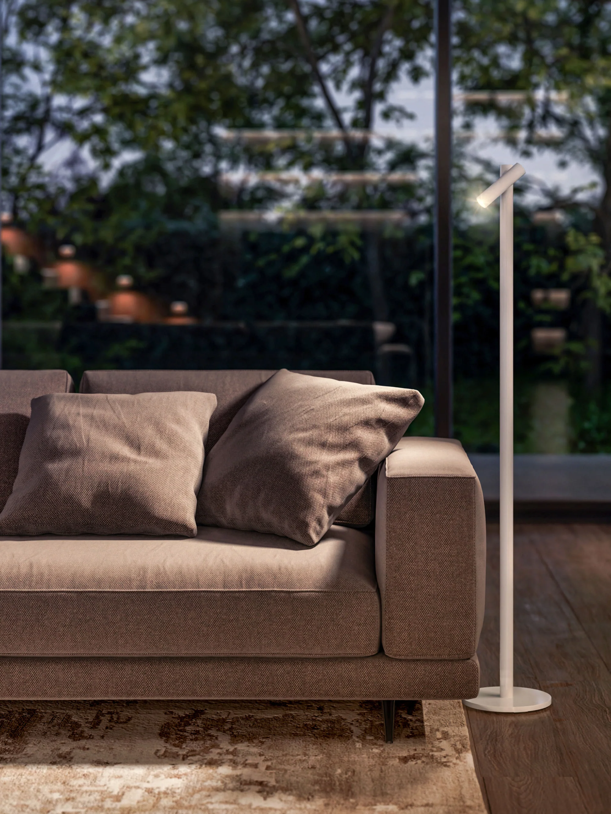 Kleine mobile LED-Outdoor-Stehlampe Tubo, dimmbar
