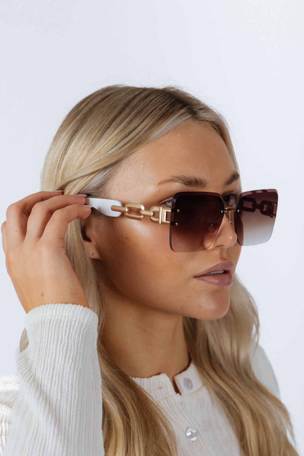 SVNX Rimless Oversized Square Sunglassses