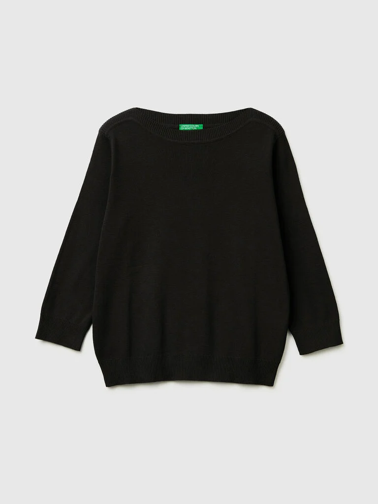 Black sweater with boat neck