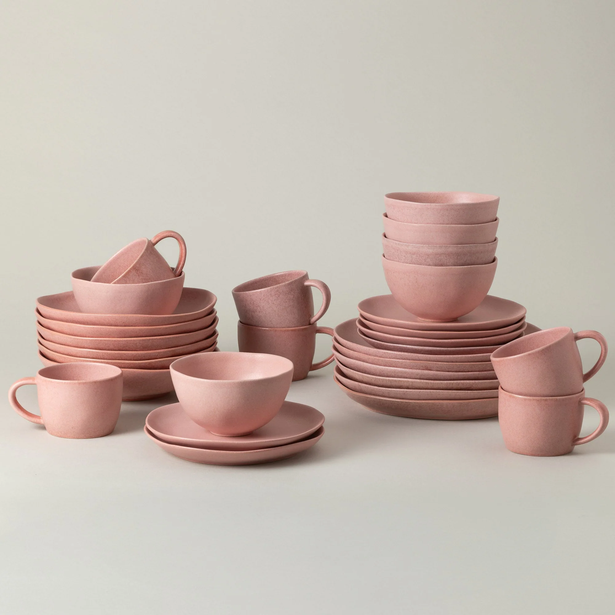 30-Piece Dinnerware Set with Mug Livia