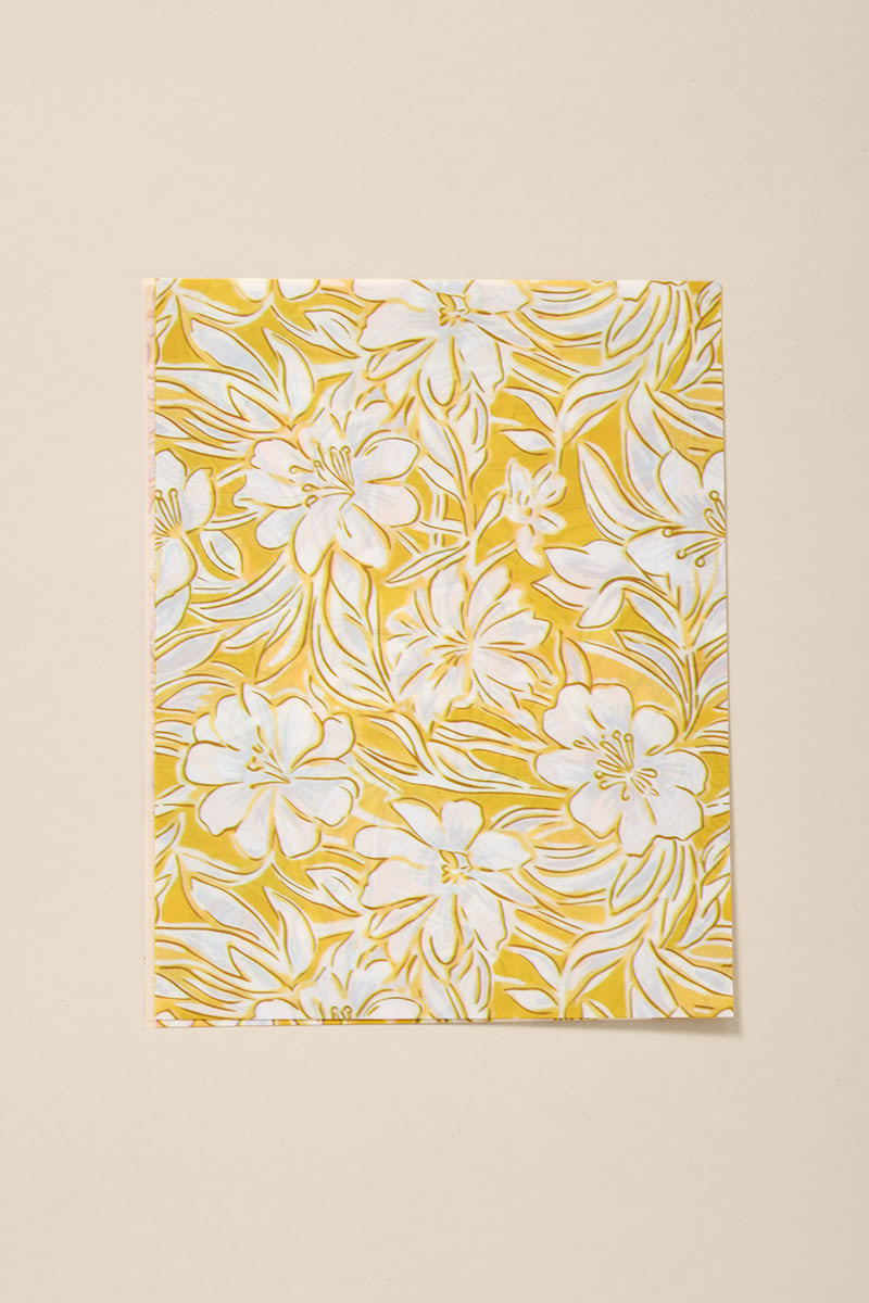 Beau Bottles Grandmillenial Gold Flower La Marca Edition Bottle Wrap