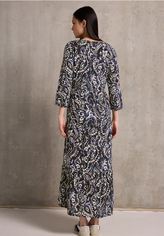 Gemustertes Volant-Kleid