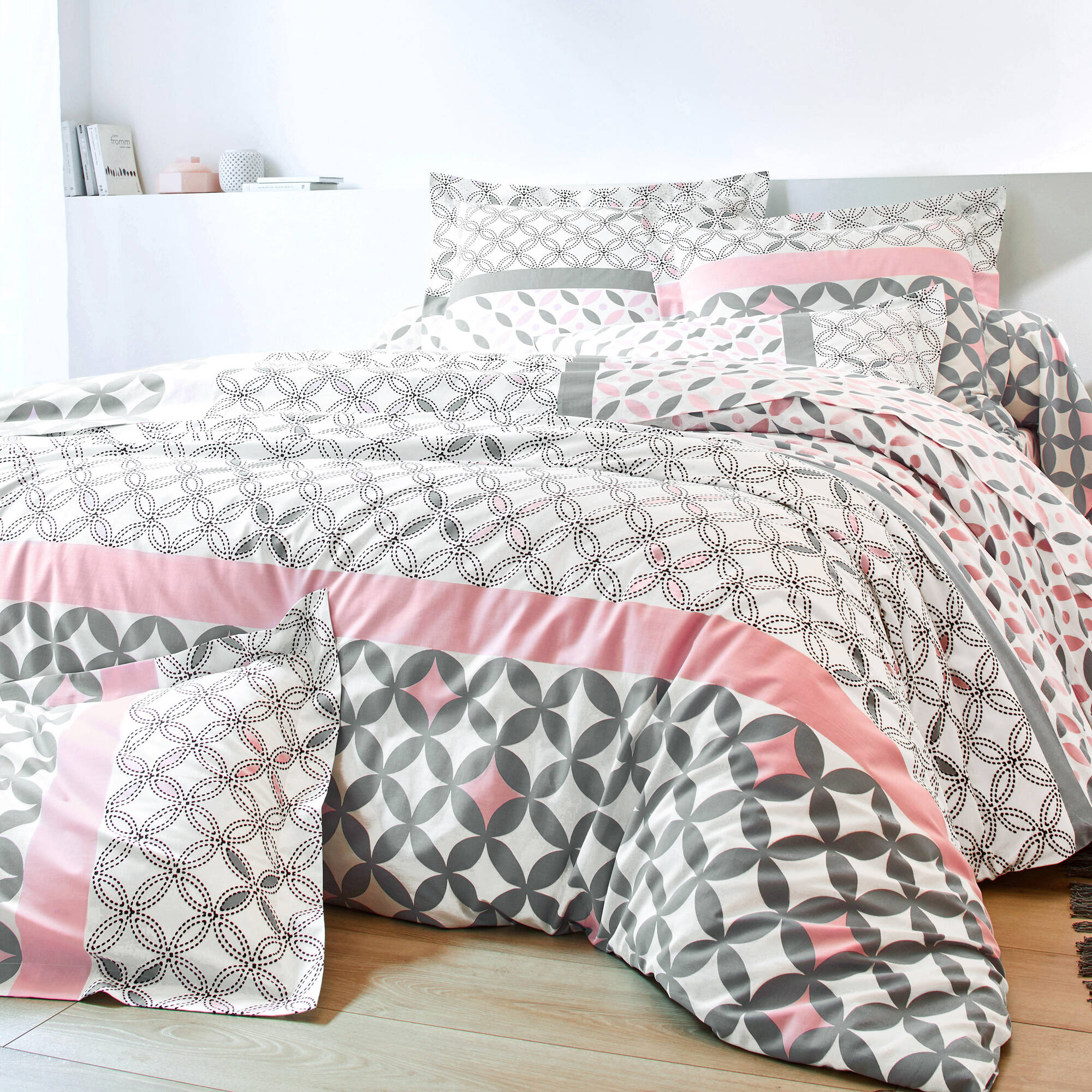Linge de lit Marlow en coton motifs géométriques